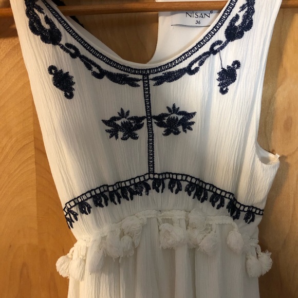 Beach / Summer Dress 🏖 - Picture 2 of 4